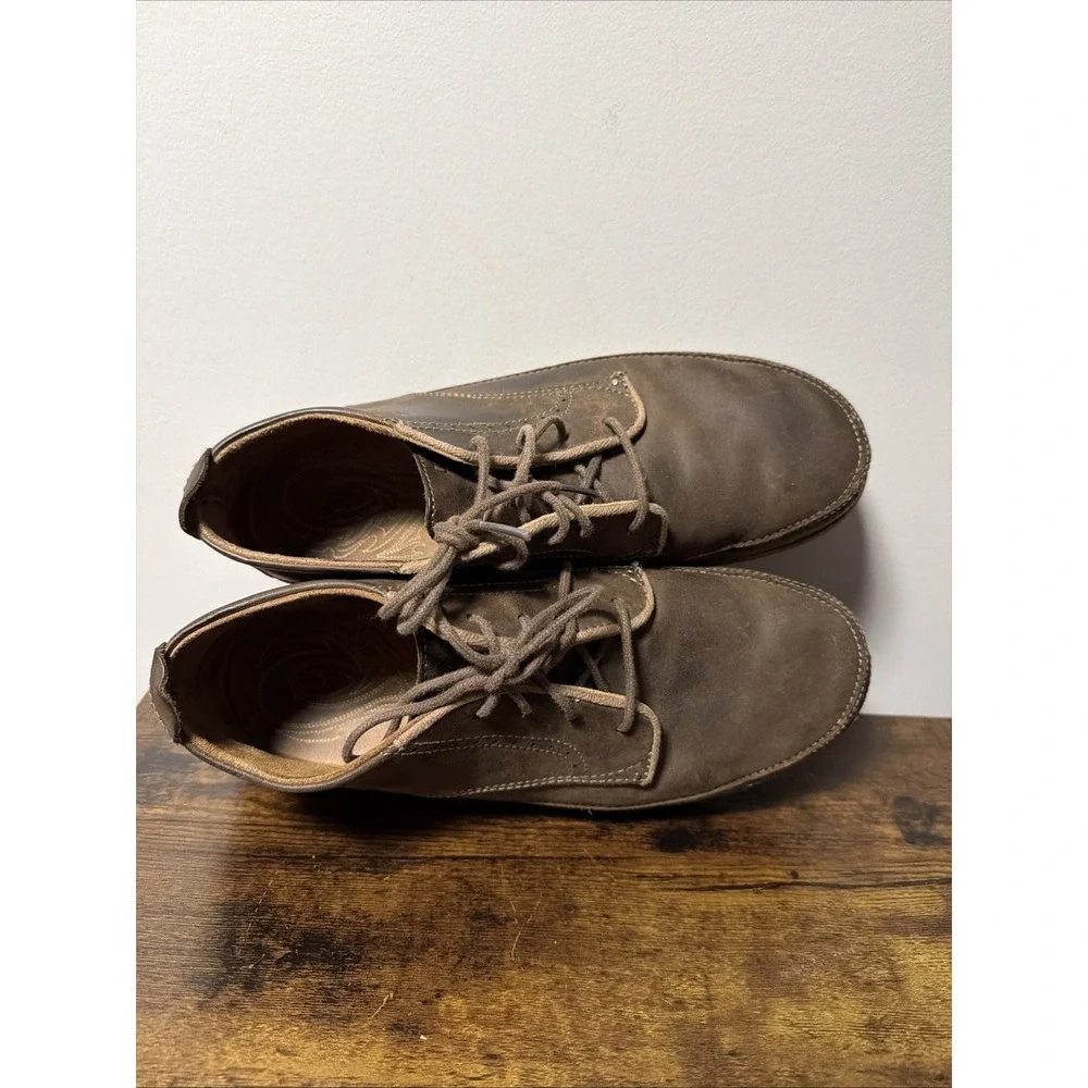 OluKai Men's Honolulu Boot Dark Brown Leather Lace Up Chukka Boots US 9, EUR 42